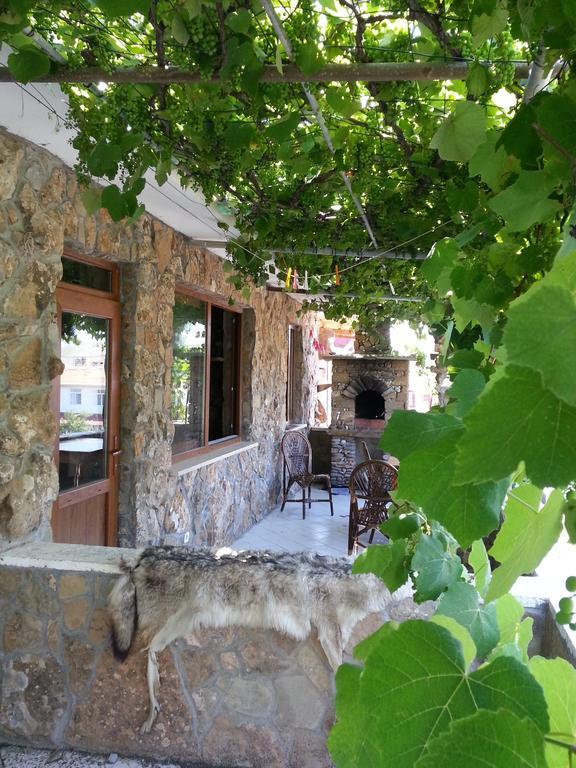 Uysallar Koy Evi Gokceada Номер фото